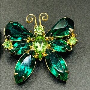 Vintage Emerald Green Crystal Butterfly Brooch